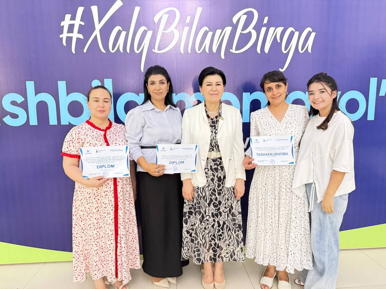 “Ishbilarmon ayol – 2026” ko‘rik-tanlovining Qarshi shahar bosqichi o‘tkazildi