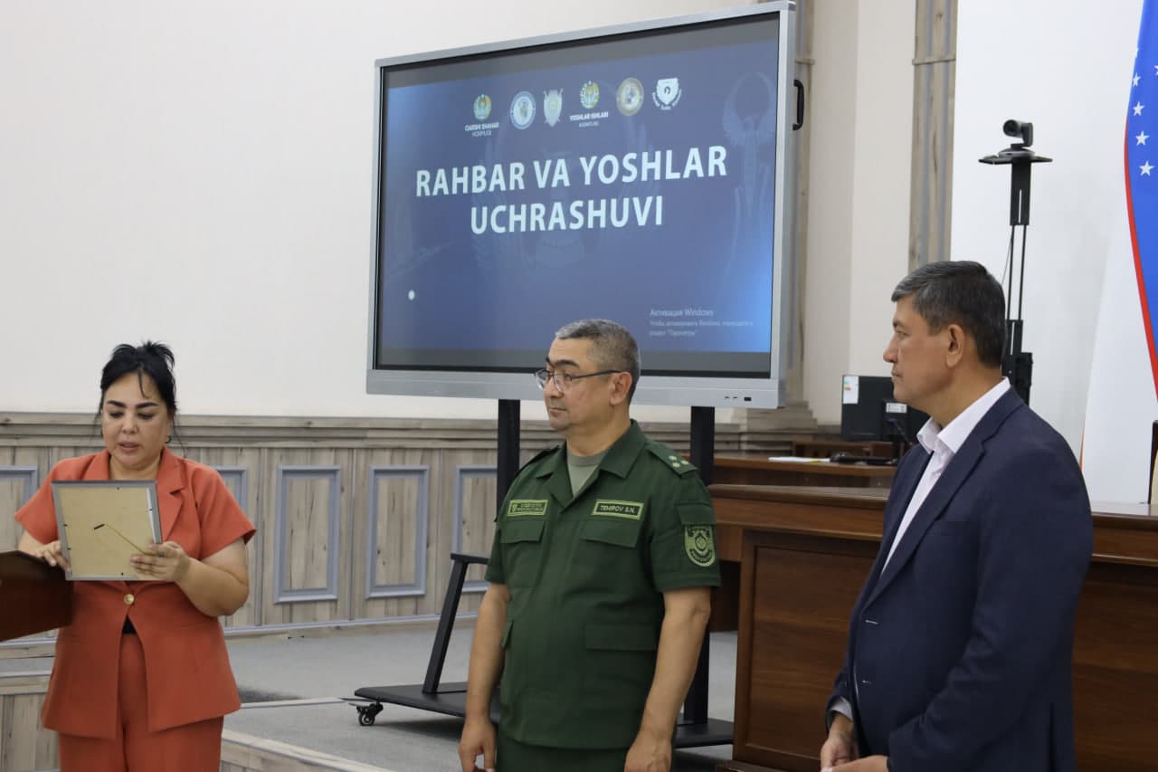 Қаршида “Раҳбар ва ёшлар учрашуви”