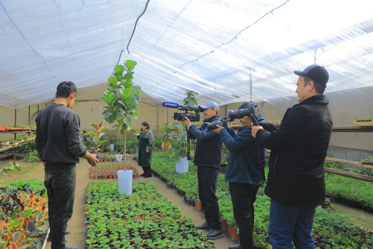 Yangi Namangan tumani gul yetishtirishda katta tajribaga ega