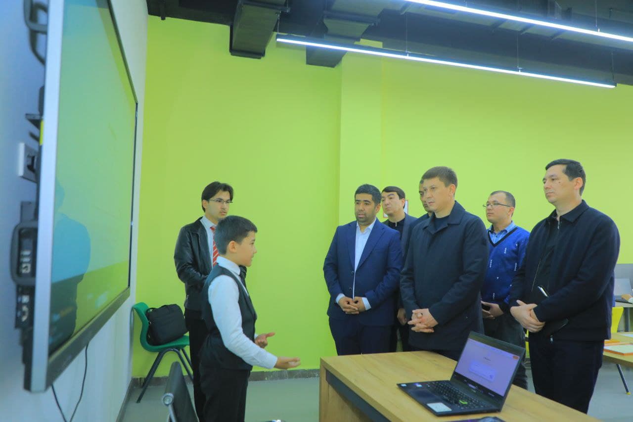 IT va aniq fanlarga ixtisoslashgan xususiy maktab faoliyati o‘rganildi