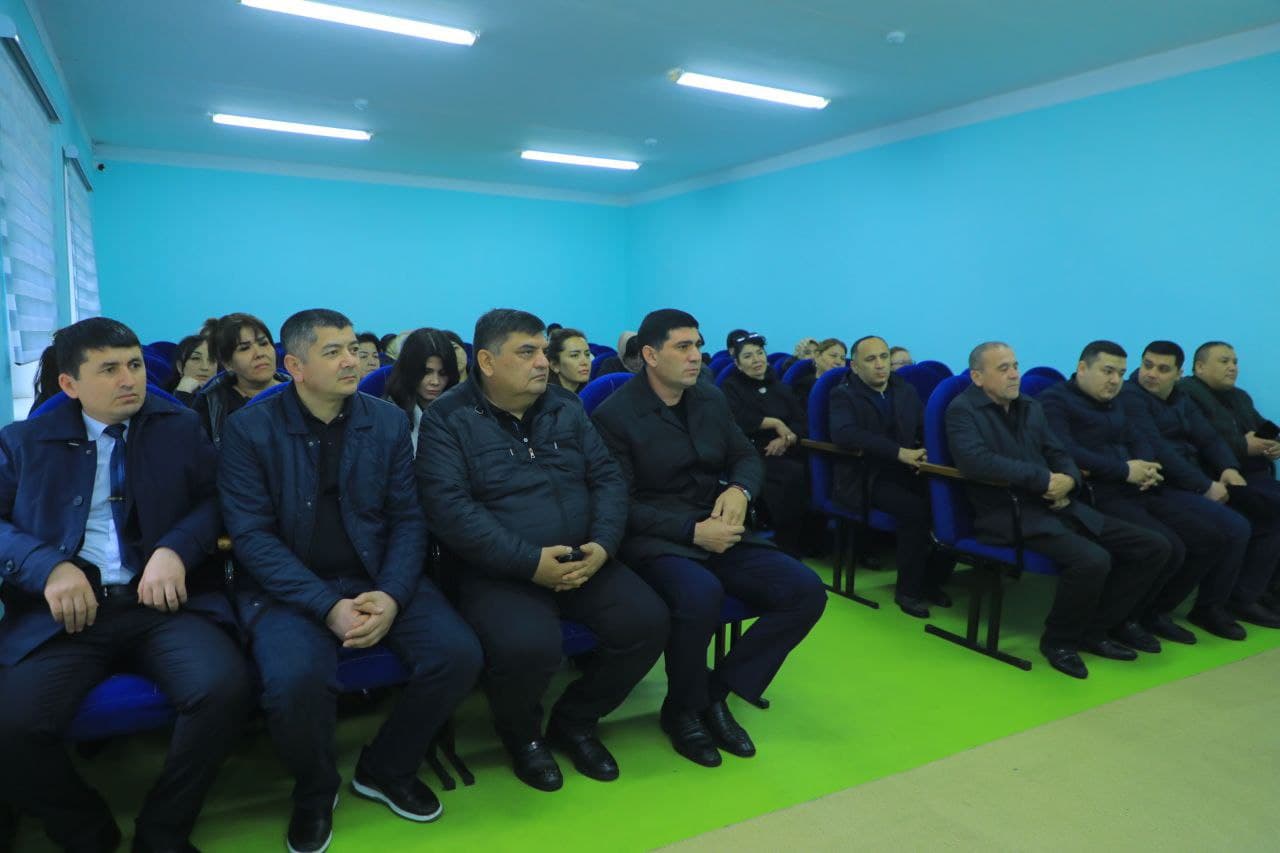 Ta’lim tizimidagi ayollar bayram bilan tabriklandi