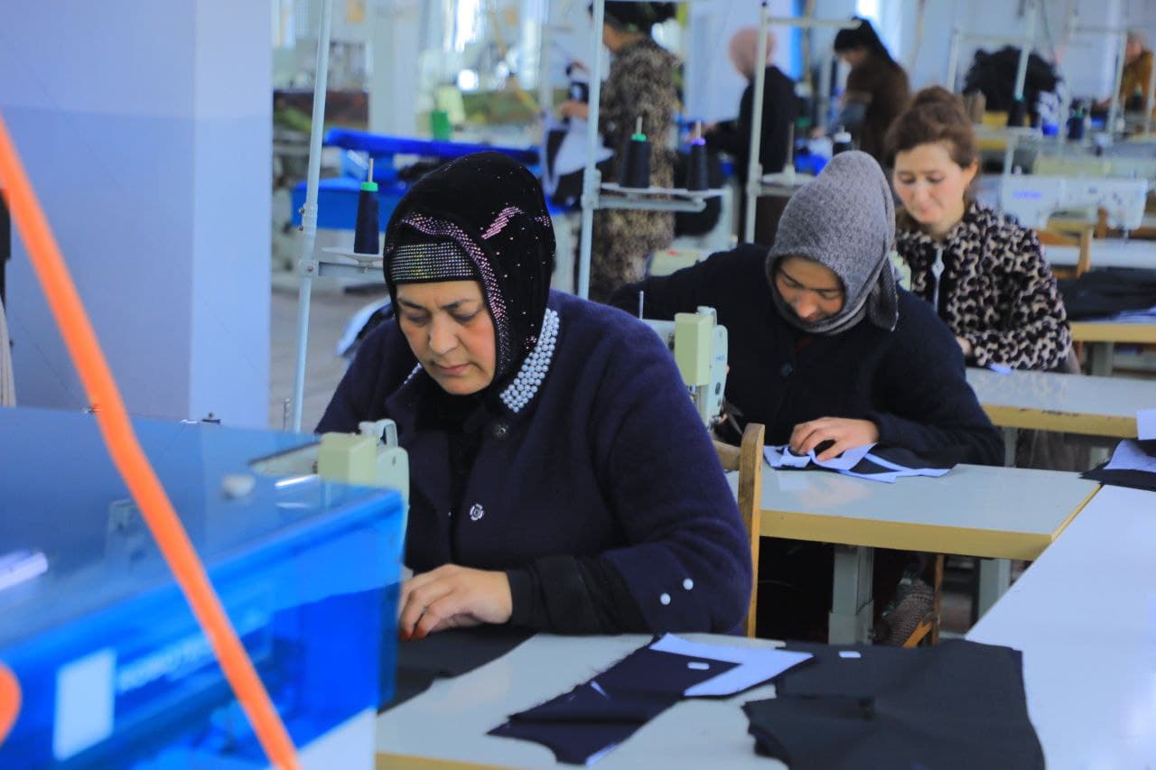 “Firdavs yengil sanoat” ishlab chiqarish va eksportni kengaytirmoqda
