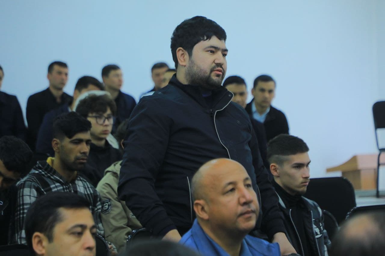 Otaliqqa olingan yoshlar bilan ochiq muloqot qilindi
