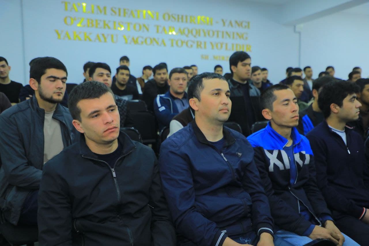 Otaliqqa olingan yoshlar bilan ochiq muloqot qilindi