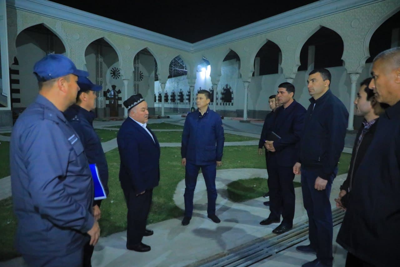 Yangi Namangan tumanidagi masjidlar Ramazon hayiti namoziga tayyorlanmoqda