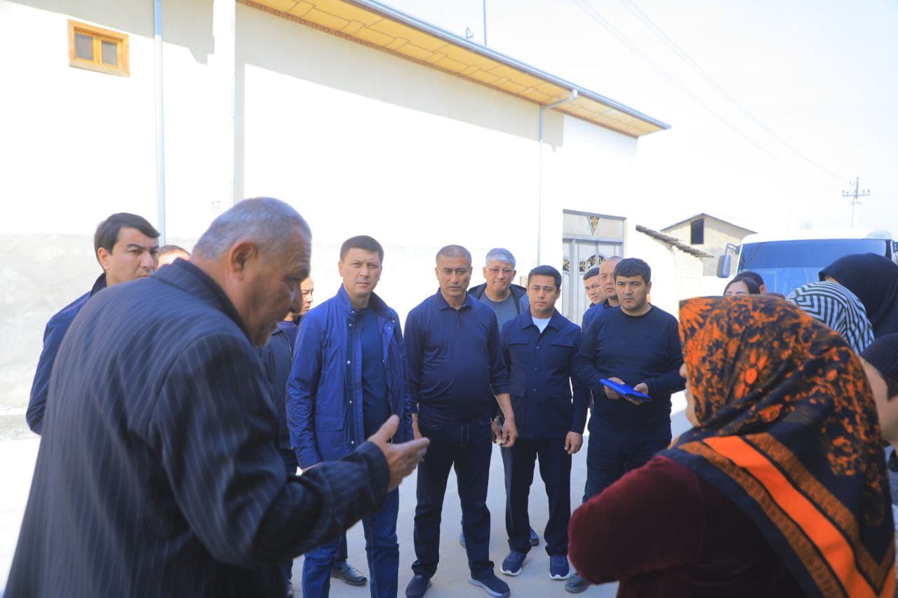 “Yoshlik” mahallasida infratuzilma va aholi sharoiti o‘rganildi