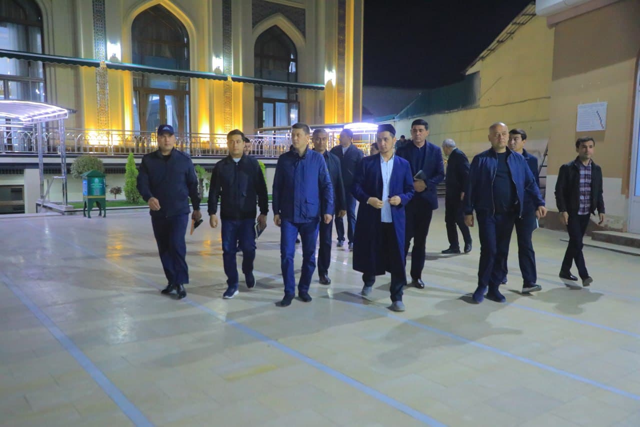 Yangi Namangan tumanidagi masjidlar Ramazon hayiti namoziga tayyorlanmoqda