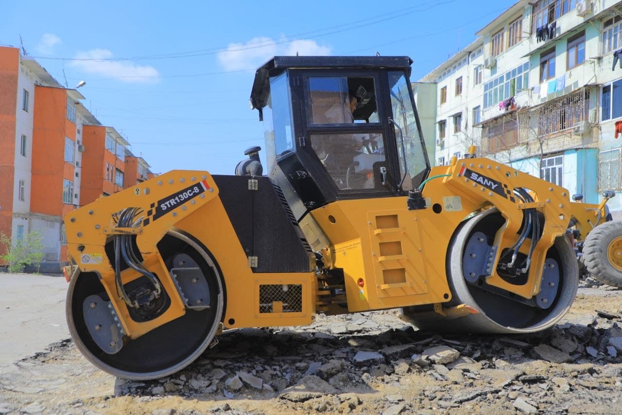 Abu Rayxon Beruniy mahallasida infratuzilmani yaxshilash va obodonlashtirish ishlari davom etmoqda