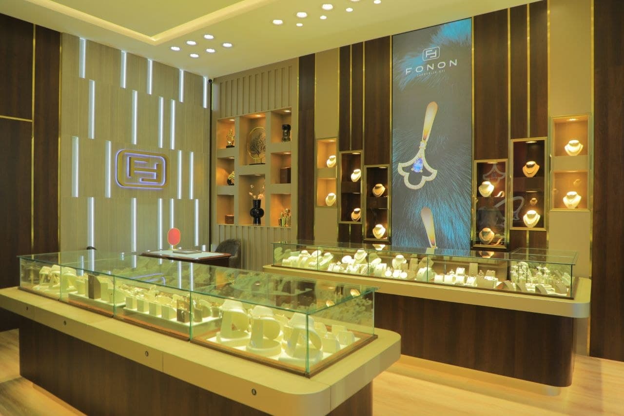 Yangi Namanganda yuqori sifatli “FONON” zargarlik buyumlari savdosi yo‘lga qo‘yildi