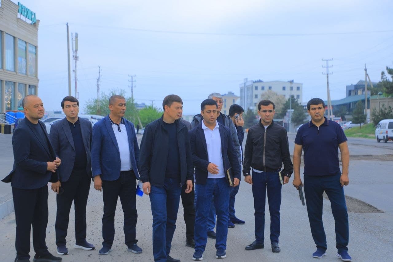 “Kosonsoy” ko‘chasida tartibga solish va obodonlashtirish ishlari davom etmoqda