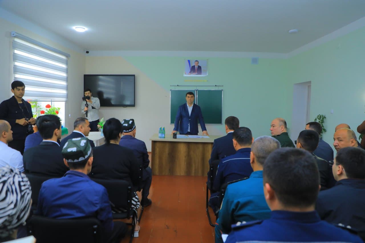 Kriminogen vaziyat murakkab bo‘lgan mahallalar mas’ullari bilan muhokama o‘tkazildi