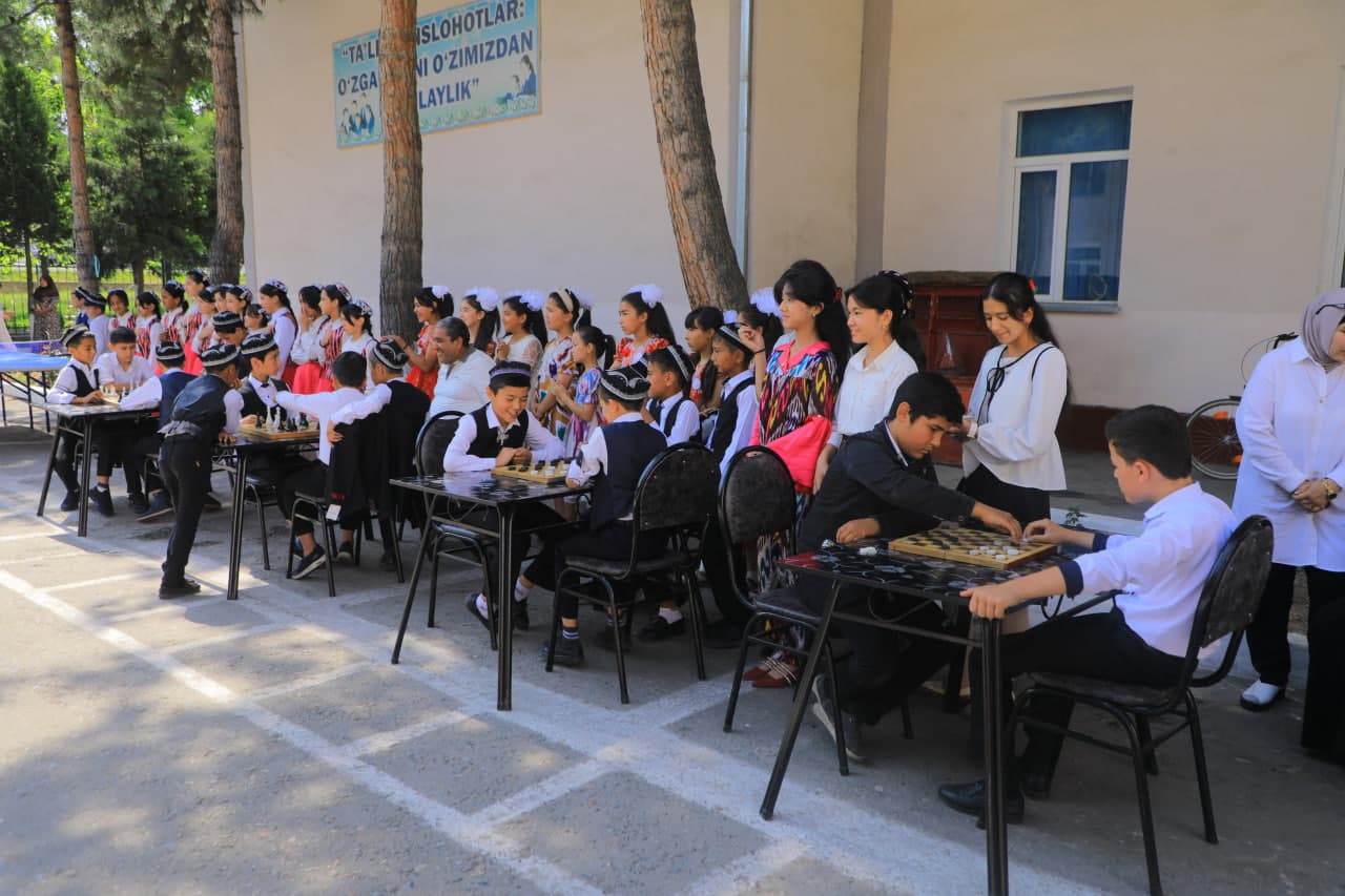 65-maktabda “Yoshlar kuni”ga bag‘ishlangan tadbir o‘tkazildi