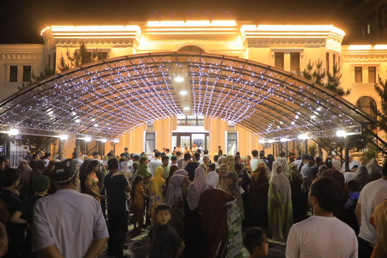 Yangi Namangan tumanidan 86 nafar ziyoratchi Haj safariga kuzatildi