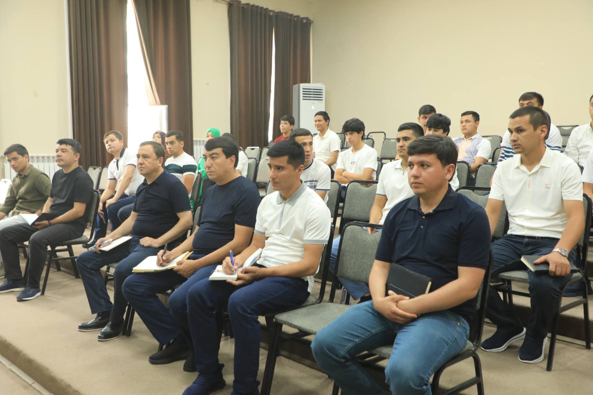 Yoshlar murojaatlari tinglandi va amaliy yordam ko‘rsatildi