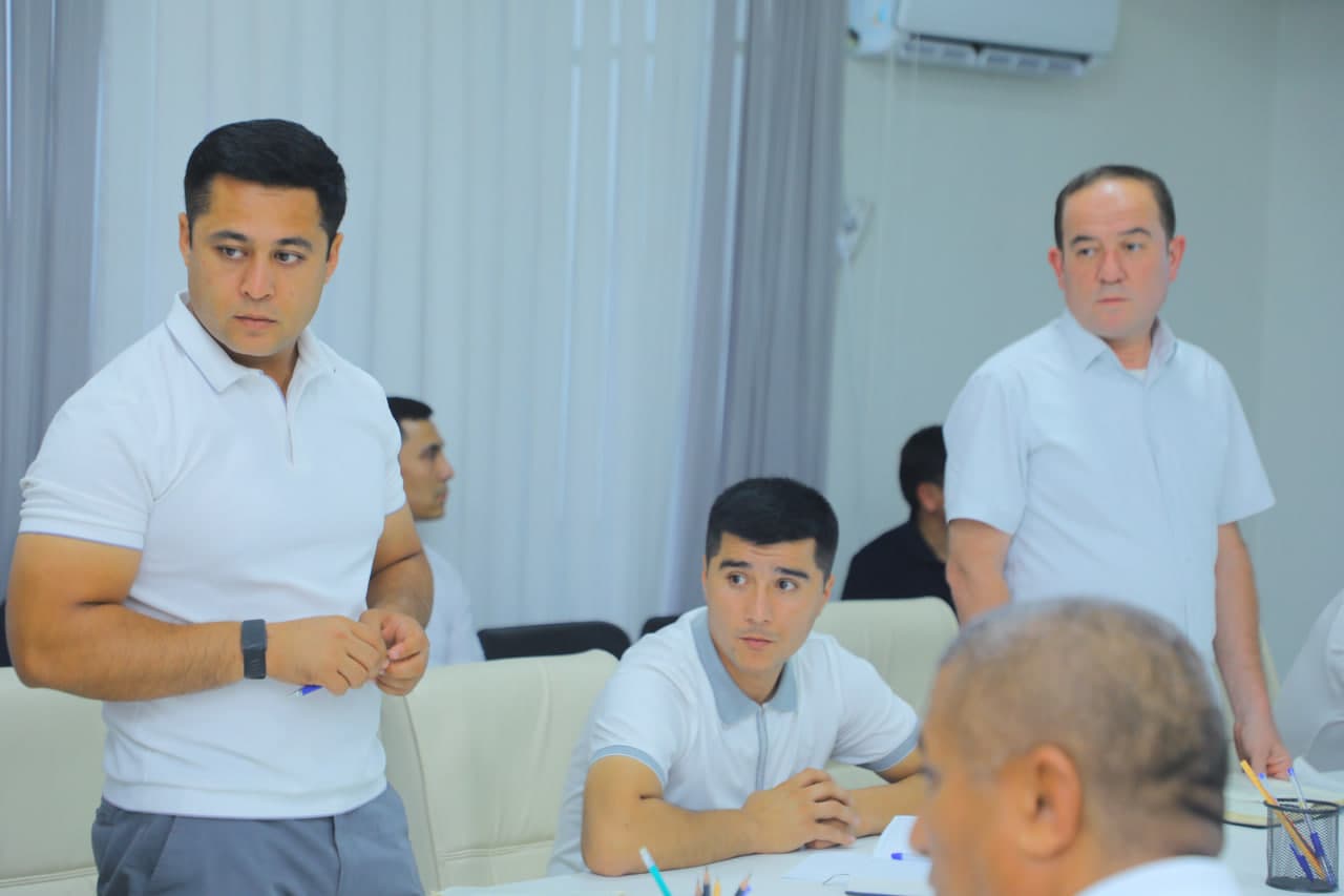 Yangi Namangan tumanida suv tejamkor innovatsion texnologiyalar asosida yer maydonlarini o‘zlashtirish loyihasi taqdim etildi