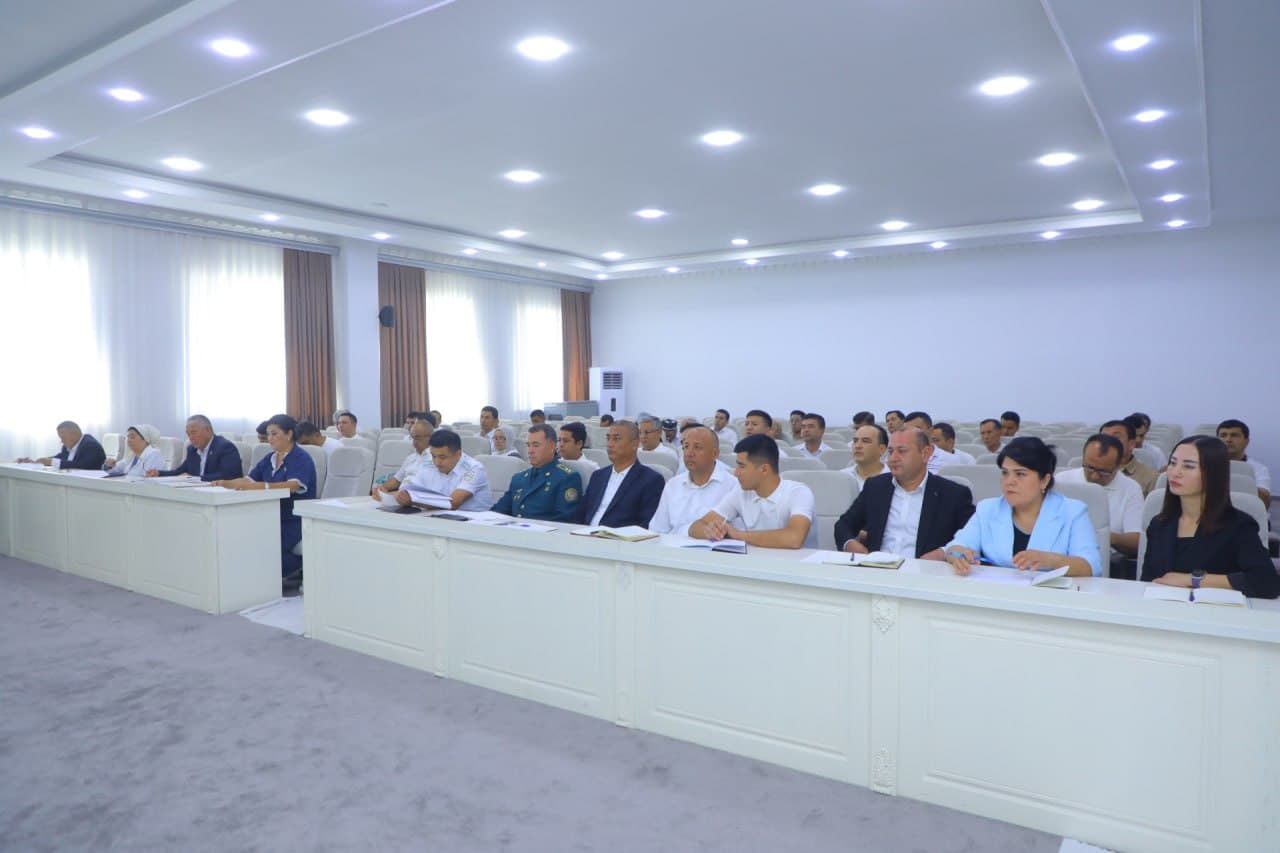 Yangi Namangan tuman Kengashining navbatdagi sessiyasi o‘tkazildi