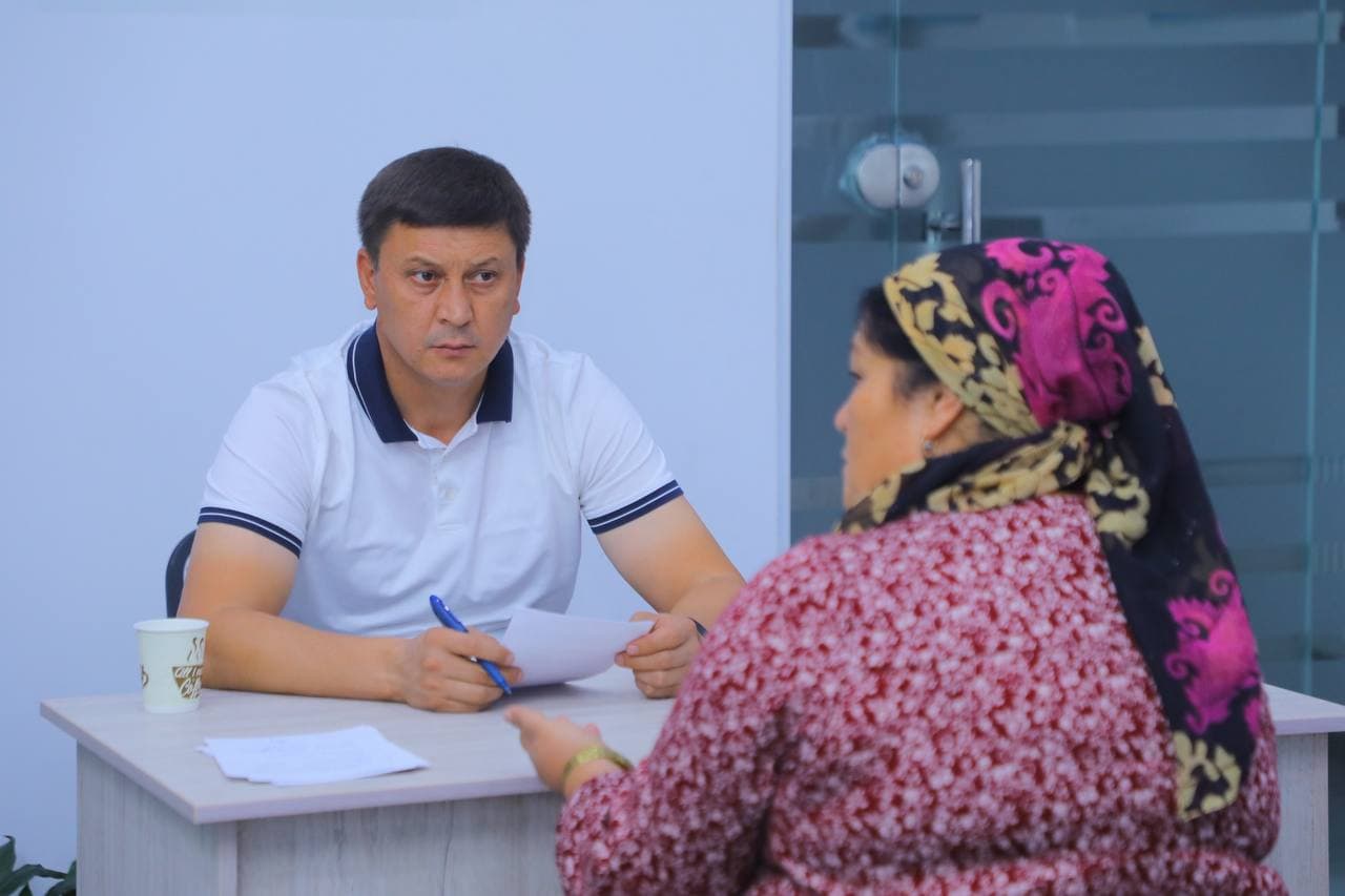 Reyestrdagi oilalar bilan manzilli ishlar davom etmoqda