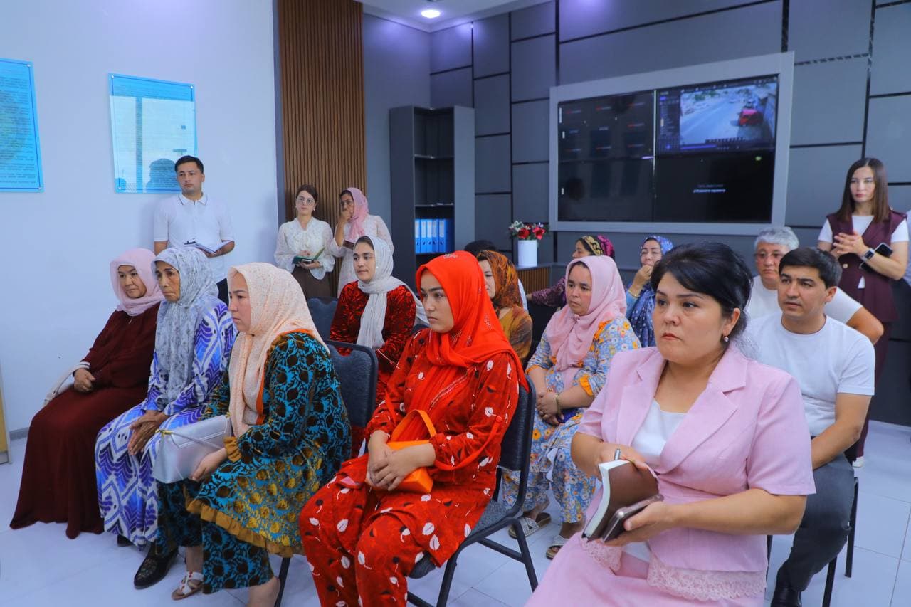 Reyestrdagi oilalar bilan manzilli ishlar davom etmoqda