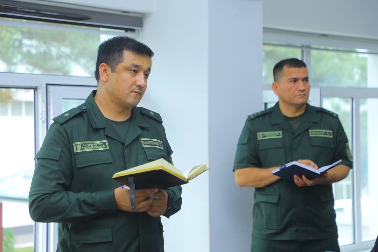 Viloyat prokuraturasi rahbariyati yoshlar bilan ochiq muloqot qildi