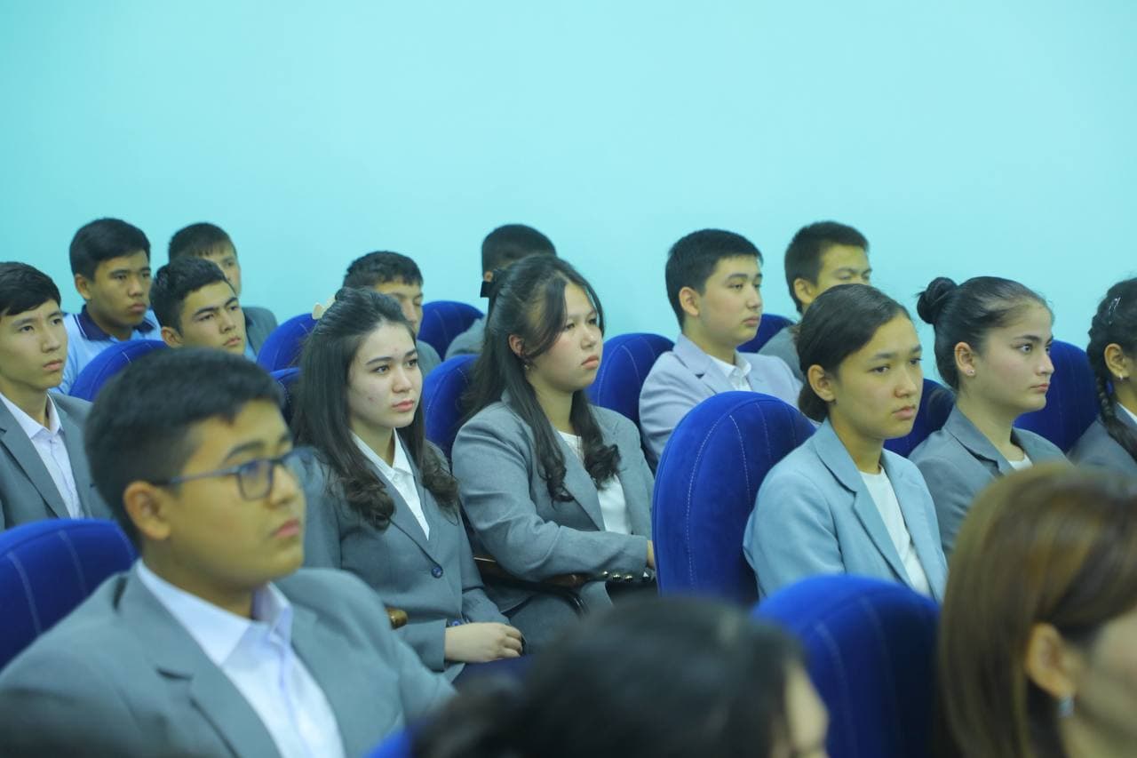 Ixtisoslashtirilgan maktab bitiruvchilarining barchasi talaba bo‘ldi
