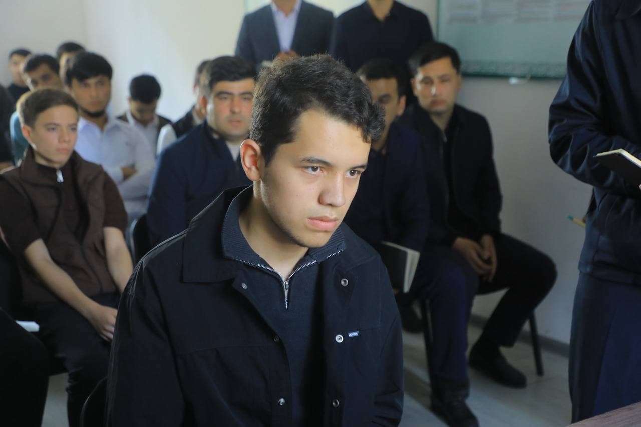Yoshlar bilan ochiq muloqot tashkil etildi