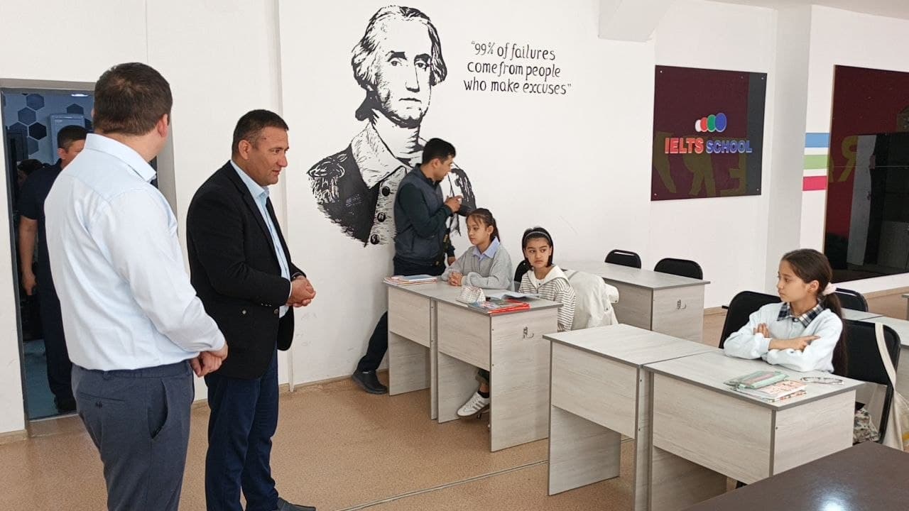 Shahar hokimi “IELTS SCHOOL” o‘quv markazida