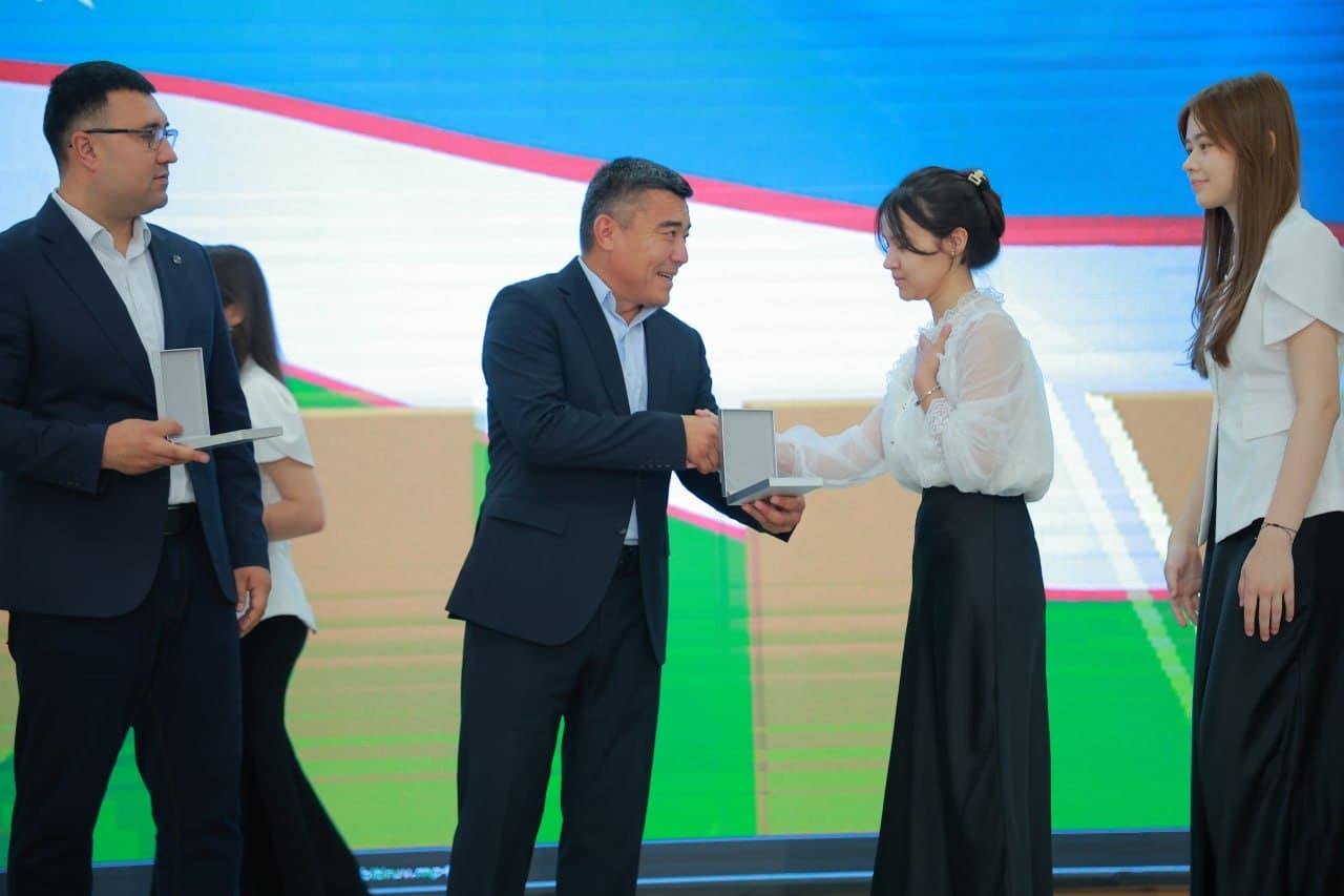🎓 "Oq yo'l sizga, aziz bitiruvchilar!"