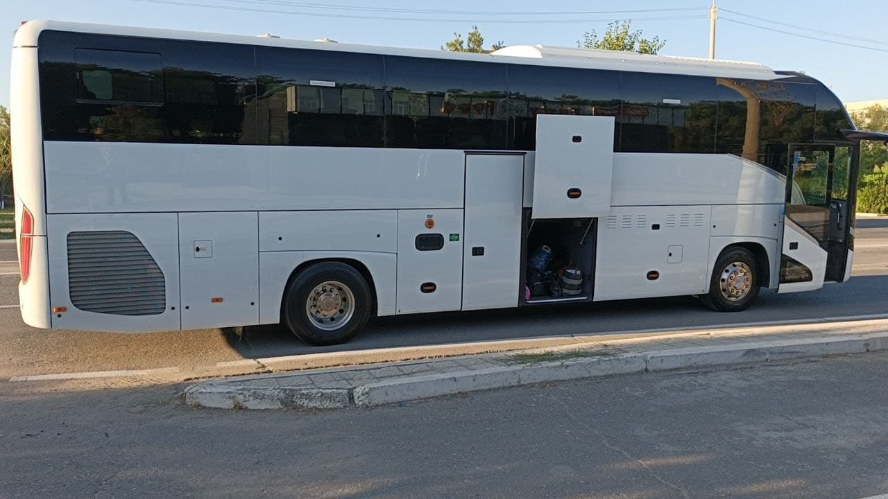 ЭЗГУ ТАШАББУС: НАВОИЙ ШАҲРИ ФУҚАРОЛАРИ САМАРҚАНД ЗИЁРАТИГА ЁЪЛ ОЛДИ