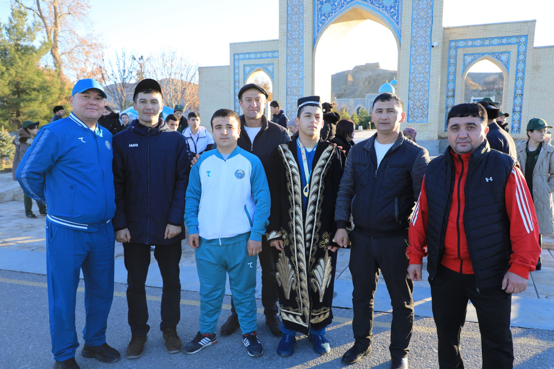 Orzular sari suzib: Asadbek Xojiyev 7 ta oltin medalni qo‘lga kiritdi