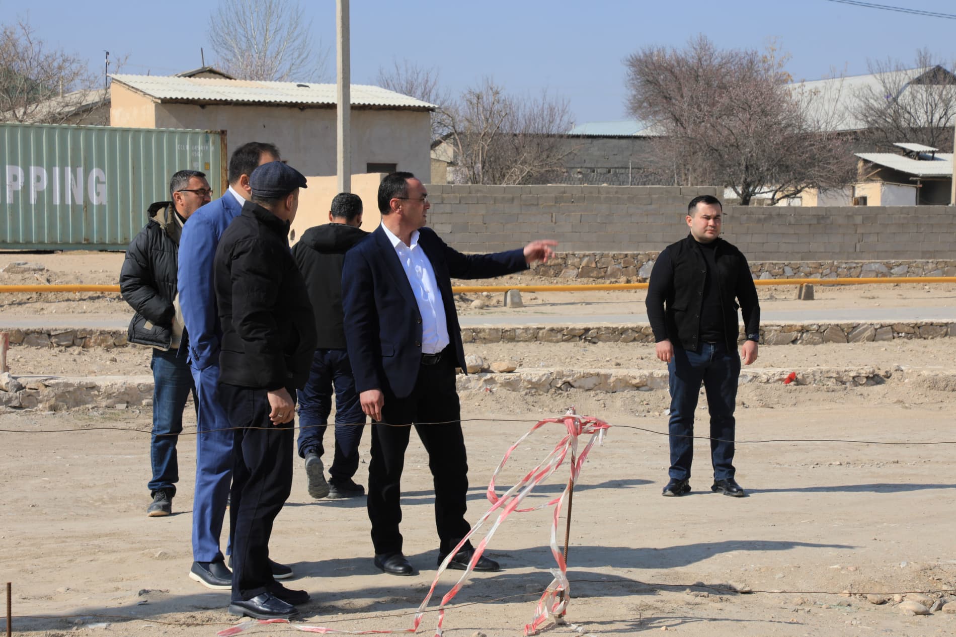 YANGI TURAR-JOY MAJMUASINING QURILISH ISHLARI KO‘ZDAN KECHIRILDI