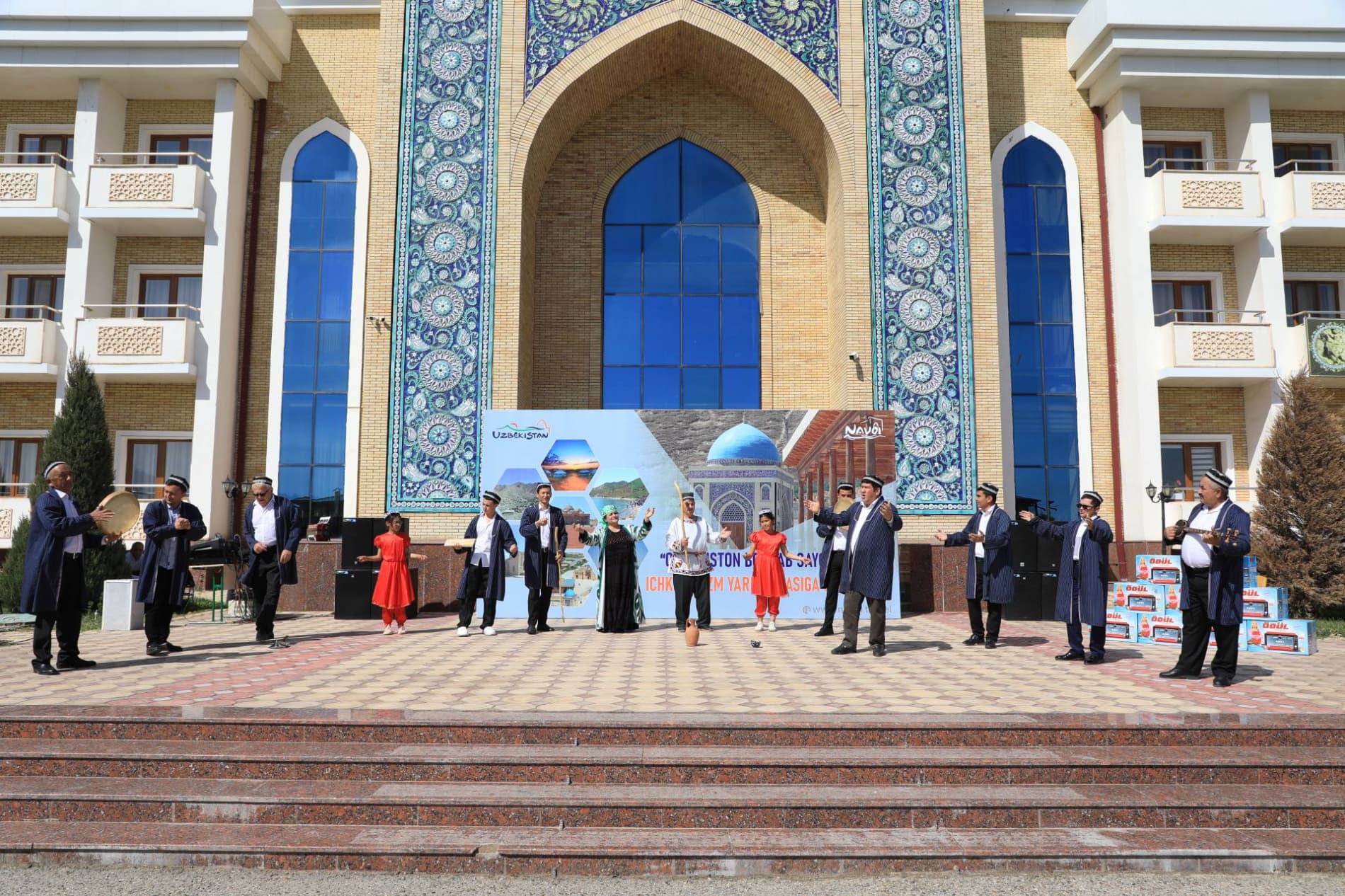 Nurotada “O‘zbekiston bo‘ylab sayohat qil!” yarmarkasi bo‘lib o‘tdi