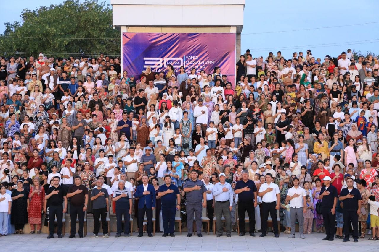 Nurota tumanida “Yangi O‘zbekistonni yoshlar quradi!” shiori ostida gala-konsert dasturi bo‘lib o‘tdi