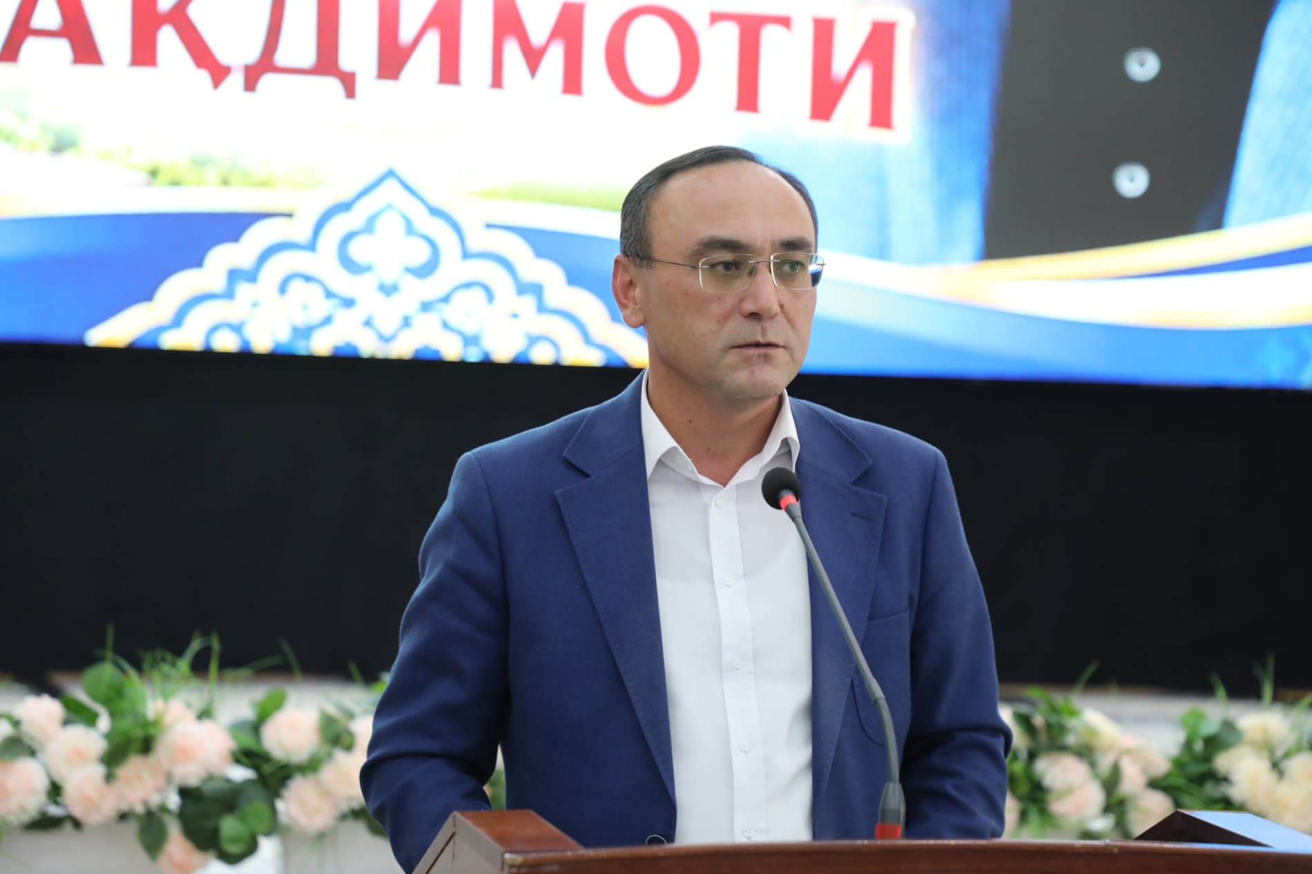 NUROTA TARIXI VA MA’NAVIYATI AKS ETGAN YANGI ASAR TAQDIMOTI O‘TKAZILDI