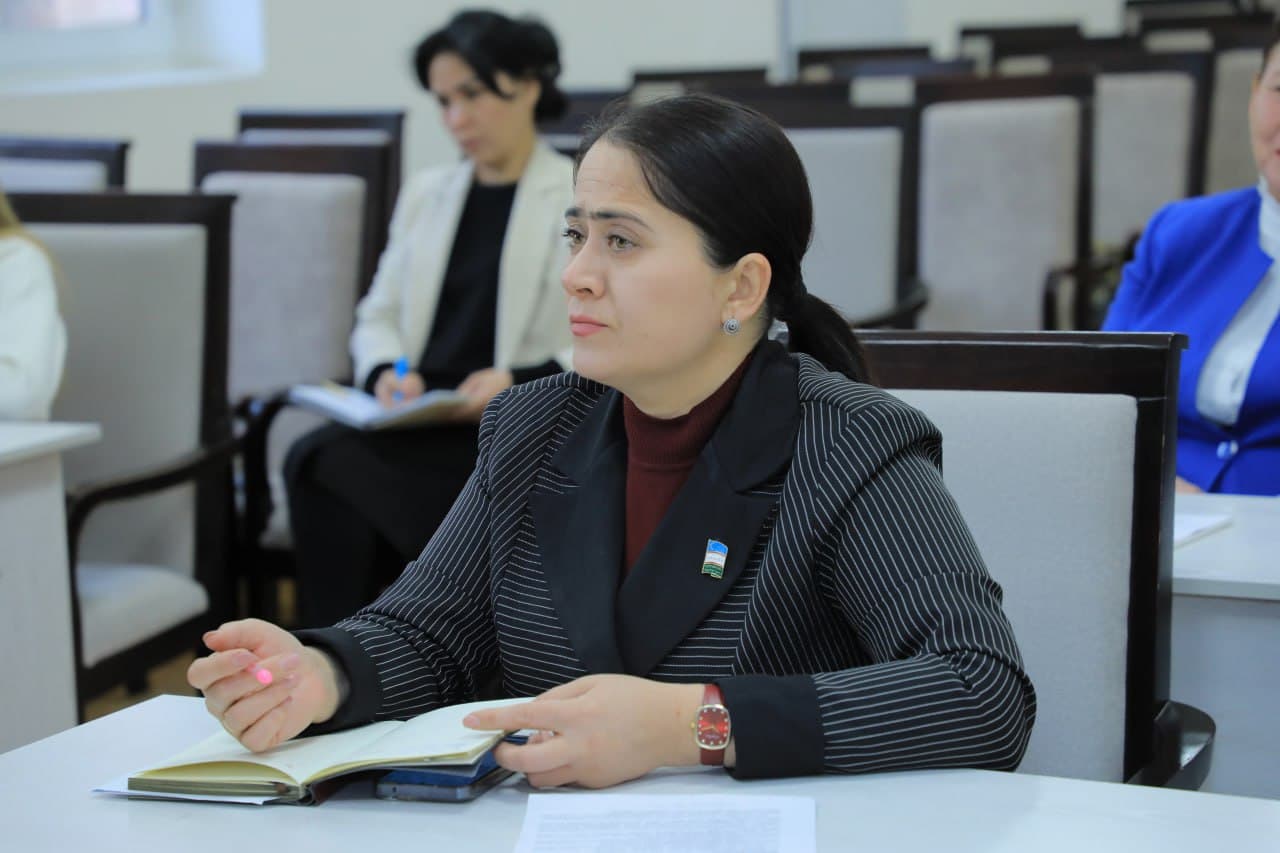 Bugun, 16-dekabr kuni Xalq deputatlari Zarafshon shahar Kengashining navbatdagi o‘n sakkizinchi sessiyasi bo‘lib o‘tdi.