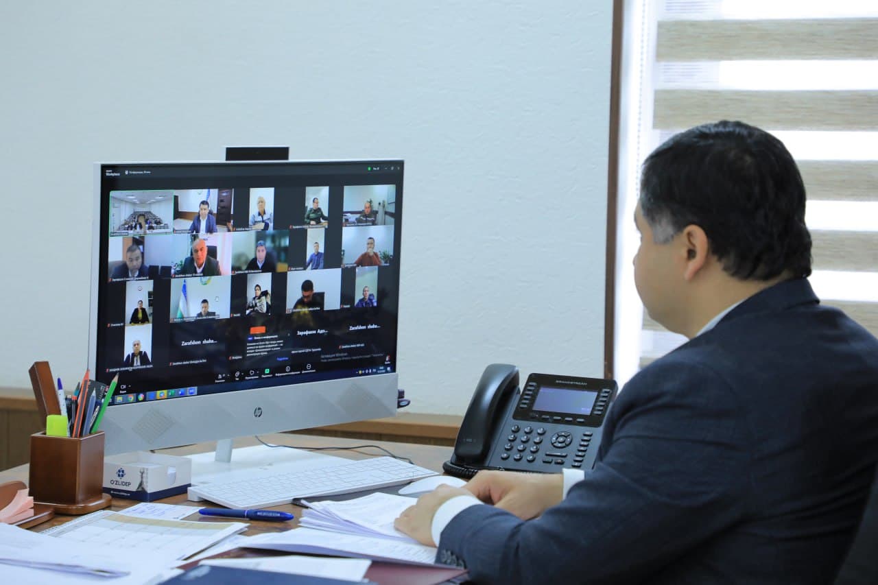 Bugun, 16-dekabr kuni Xalq deputatlari Zarafshon shahar Kengashining navbatdagi o‘n sakkizinchi sessiyasi bo‘lib o‘tdi.