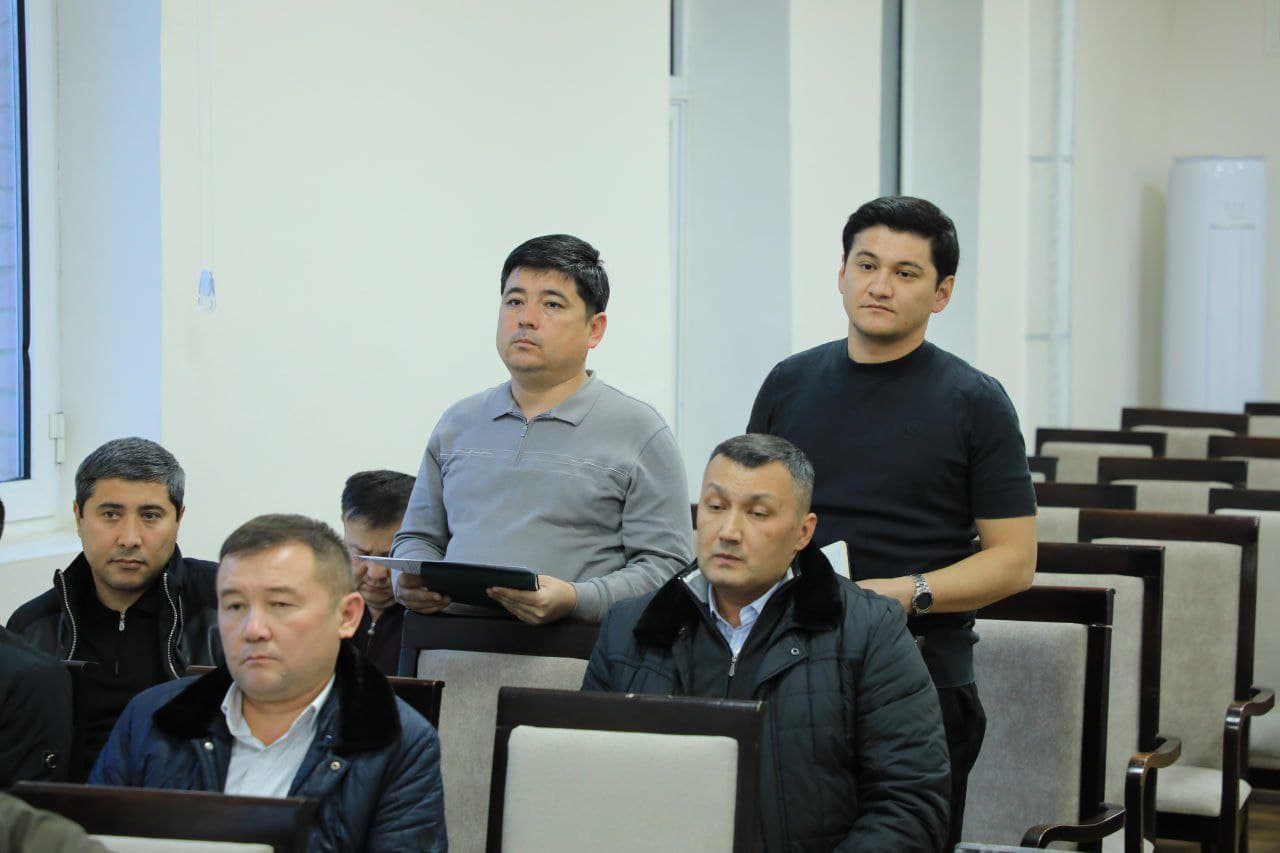 Zarafshon shahri hokimligida Mahallalarda yoshlar bilan ishlash masalalarini muvofiqlashtirish boʻyicha Zarafshon shahar komissiyasining yigʻilishi boʻlib oʻtdi.