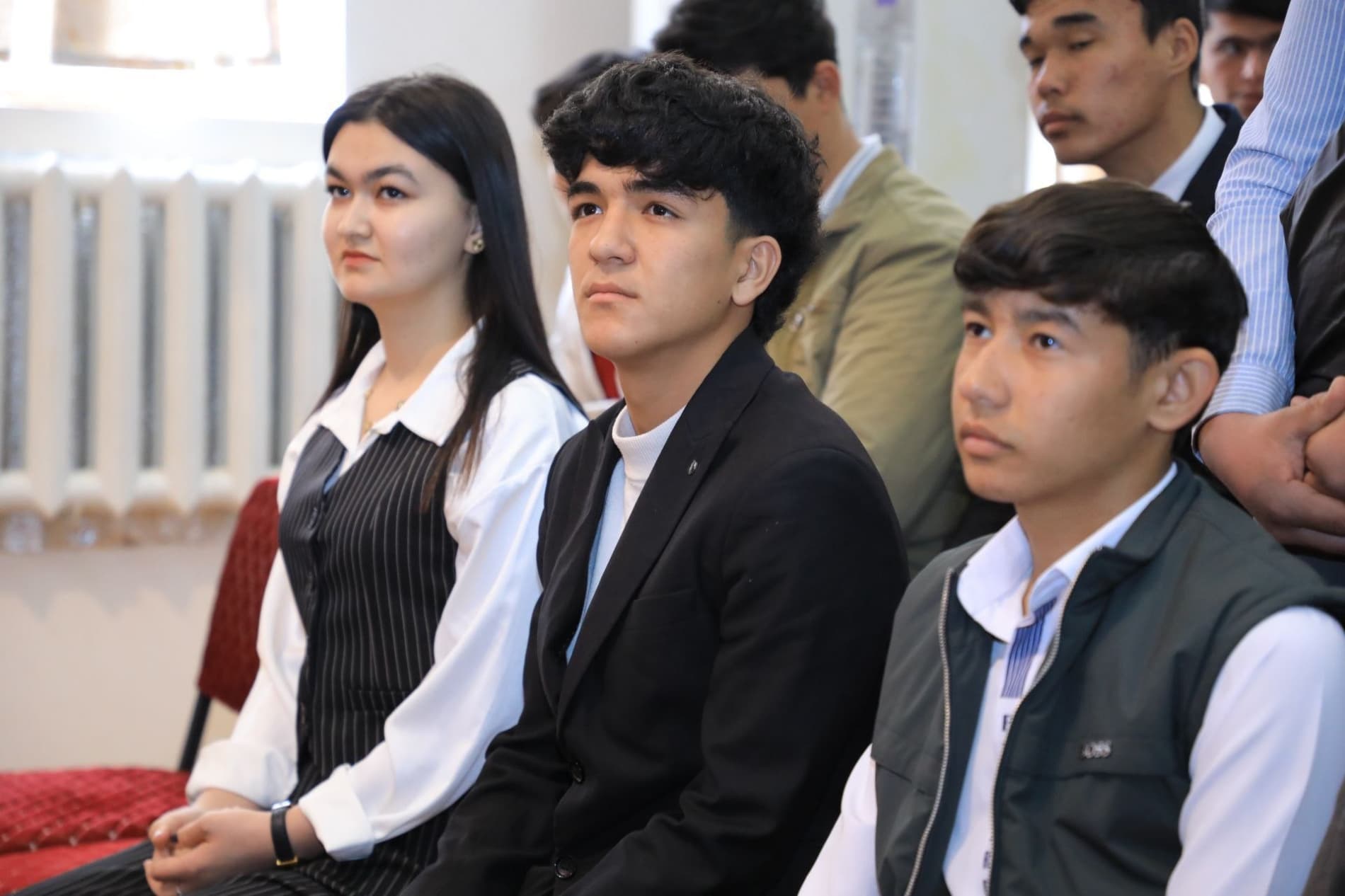 Muhtaram Prezidentimiz tomonidan "Payshanba — yoshlar kuni" deb eʼlon qilingan edi.