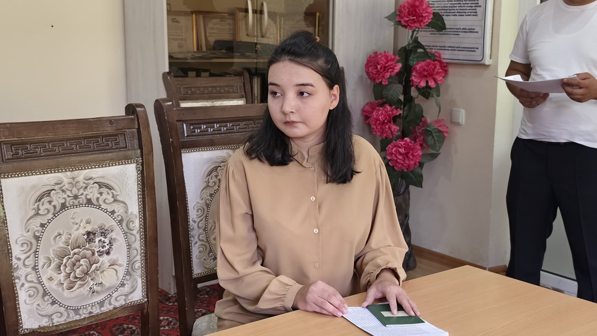 Bugun Zarafshon shahar hokimining birinchi oʻrinbosari, 1-sektor rahbari Anvar Shohmirzayev ishtirokida "Konchilar" mahallasida navbatdagi sayyor qabul boʻlib oʻtdi.