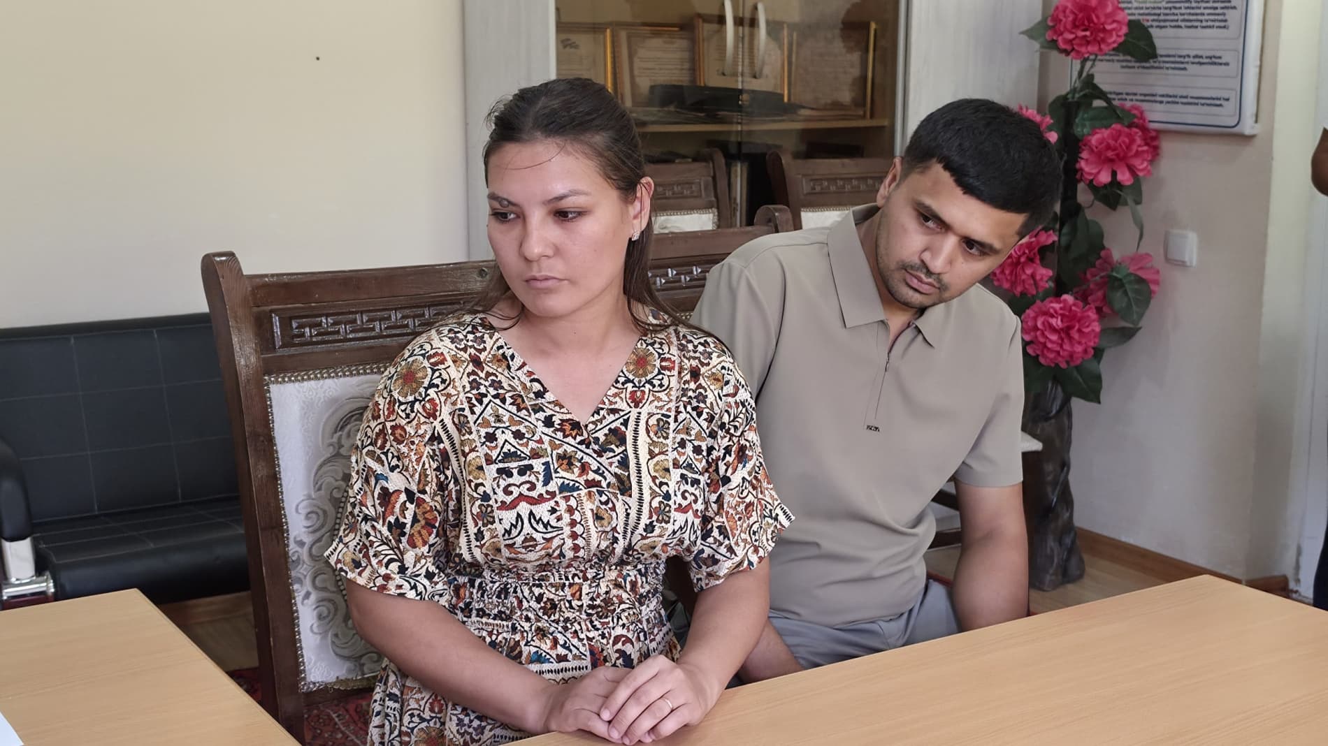 Bugun Zarafshon shahar hokimining birinchi oʻrinbosari, 1-sektor rahbari Anvar Shohmirzayev ishtirokida "Konchilar" mahallasida navbatdagi sayyor qabul boʻlib oʻtdi.