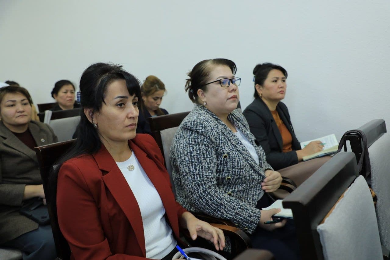 Aholi bandligini ta’minlash, kambag‘allikni qisqartirish, oilalardagi ijtimoiy muammolarning oldini olish hamda mahallalar obodligini ta’minlash — Zarafshon shahrida amalga oshirilayotgan ishlarning muhim yo‘nalishlaridan biridir.