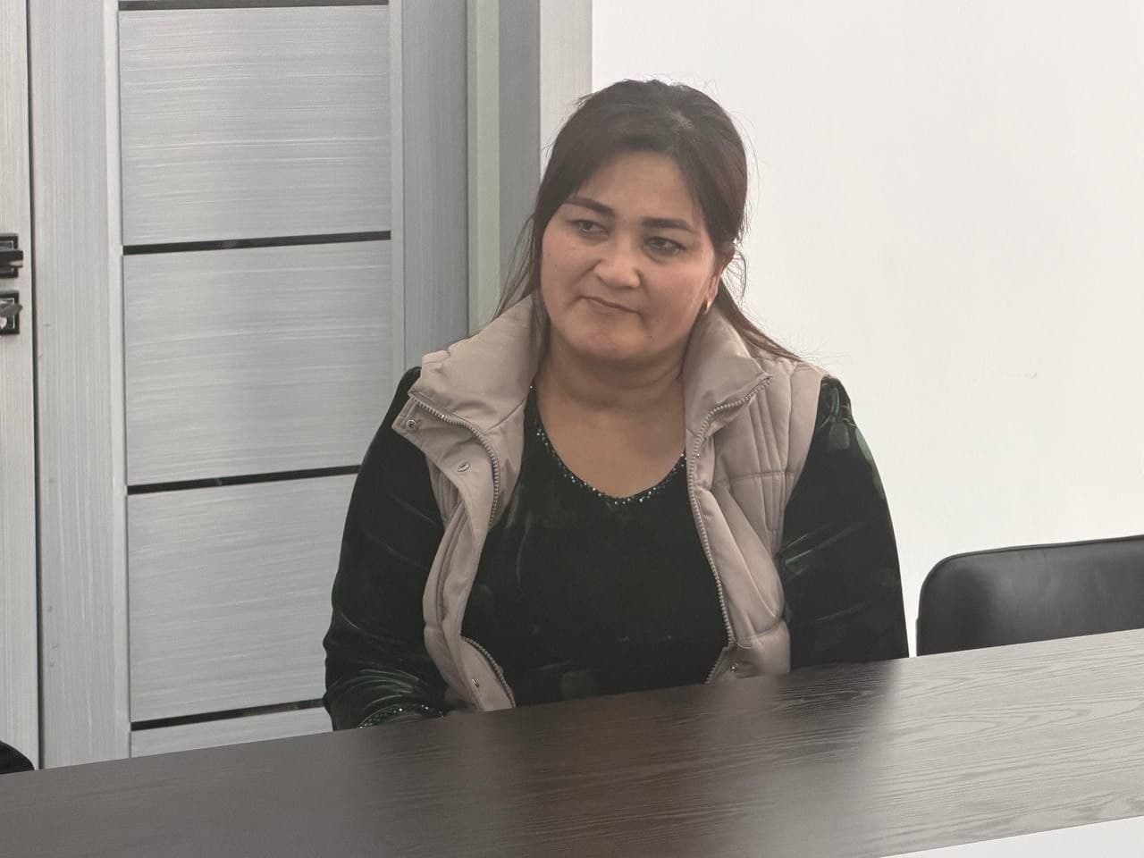 12-oktyabr kuni Zarafshon shahar hokimi o‘rinbosari, oila va xotin-qizlar bo'limi boshlig'i Laylo Tursunova Xalq qabulxonasi binosida aholi murojaatlarini o‘rganish va ularni ijobiy hal etish maqsadida navbatdagi shaxsiy qabulini o‘tkazdi.