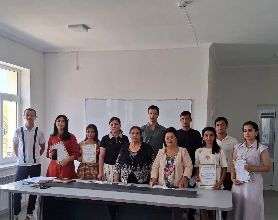 Karmana tumanida “Qaynonam – onam mening, kelinim – bolam mening” oyligi doirasida tadbir o‘tkazildi