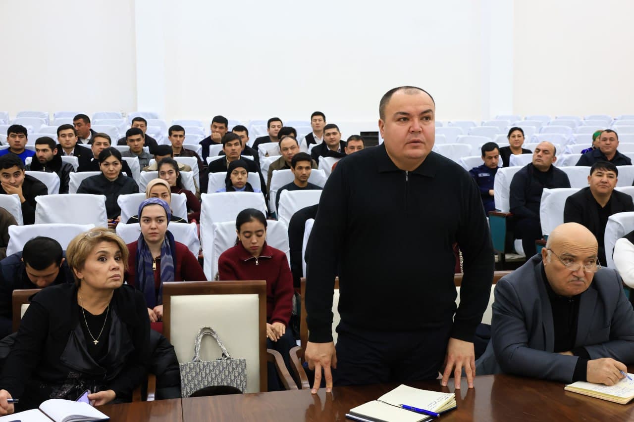 HOKIM VA YOSHLAR UCHRASHUVI