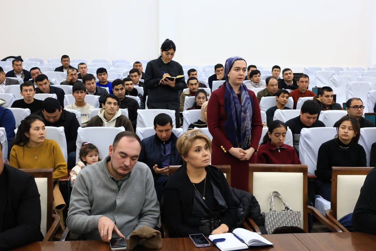 HOKIM VA YOSHLAR UCHRASHUVI