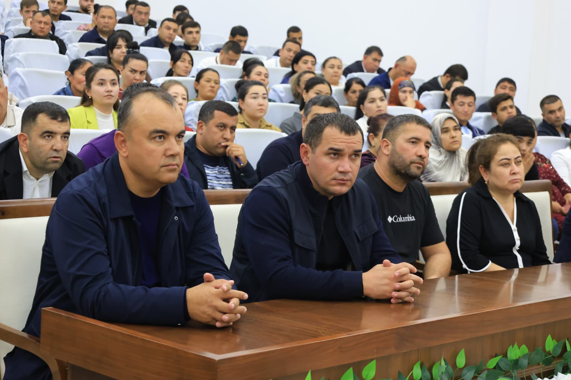 KARMANADA YOSHLAR BANDLIGINI TA’MINLASHGA QARATILGAN MEHNAT YARMARKASI O‘TKAZILDI.