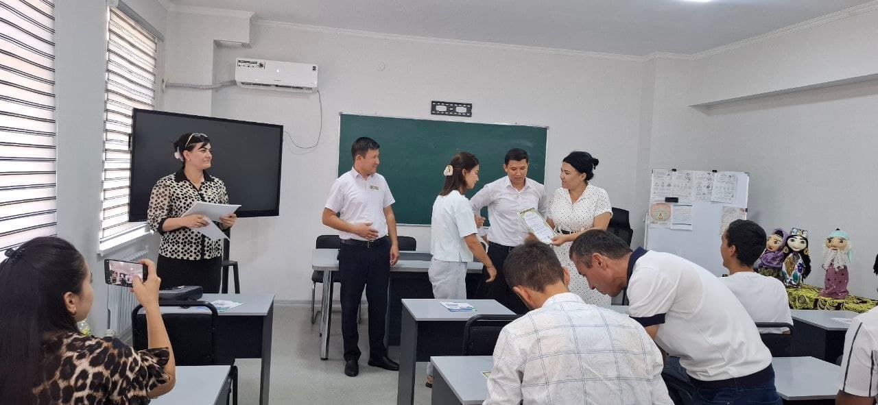Бахтли оила сари