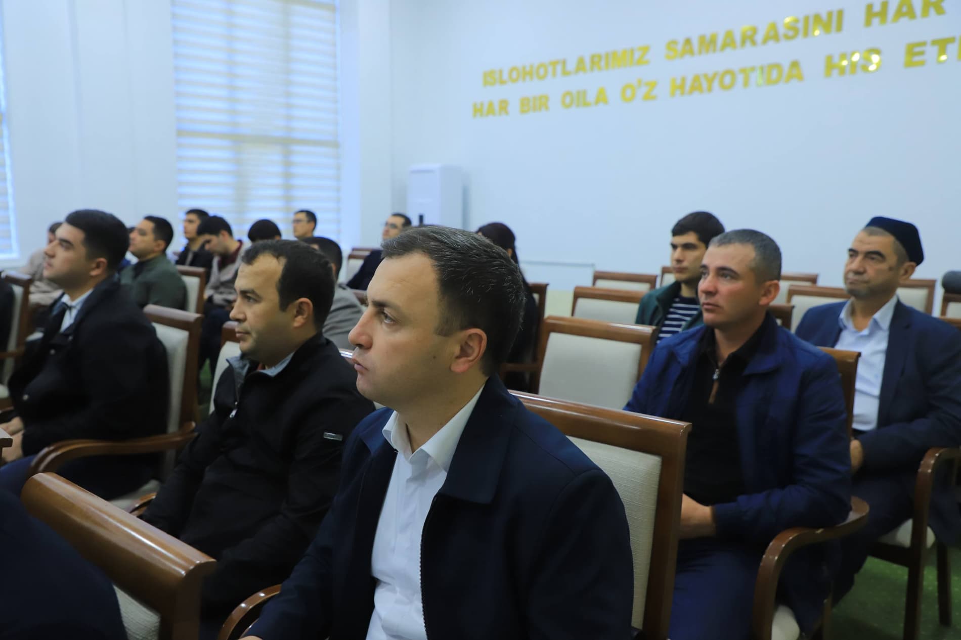G’ozg’on shahar hokimi Nurali Jo’rayev rahbarligida navbatdagi apparat yig‘ilishi o‘tkazildi.