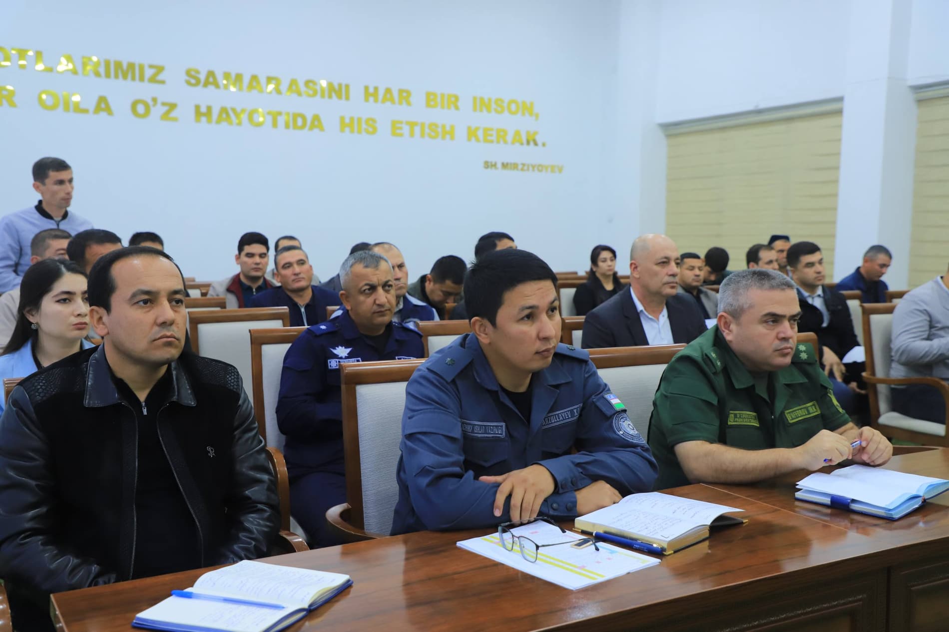 G’ozg’on shahar hokimi Nurali Jo’rayev rahbarligida navbatdagi apparat yig‘ilishi o‘tkazildi.