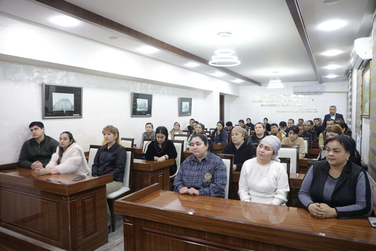 OCHIQ MULOQOT TARZIDAGI UCHRASHUV