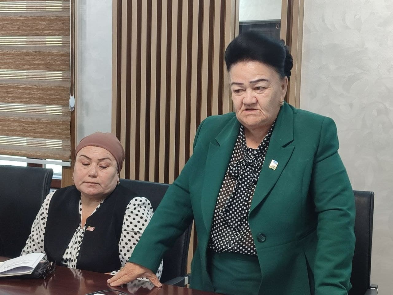 XALQ DEPUTATLARI QIZILTEPA TUMANI KENGASHINING YETTINCHI CHAQIRIQ YIGIRMANCHI SESSIYASI O'TKAZILDIIGI